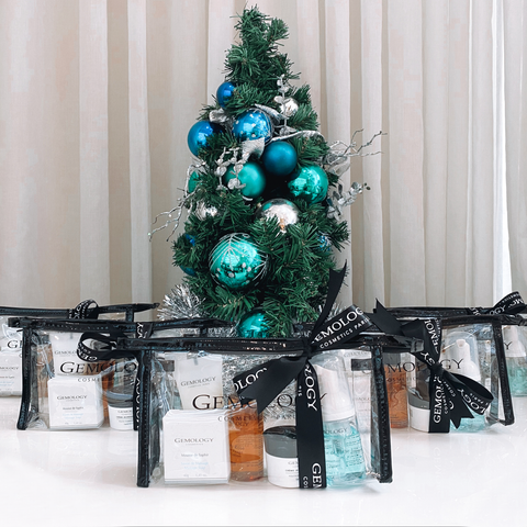 Firmness and Radiance Travel Pack - Trousse de voyage Essentielle